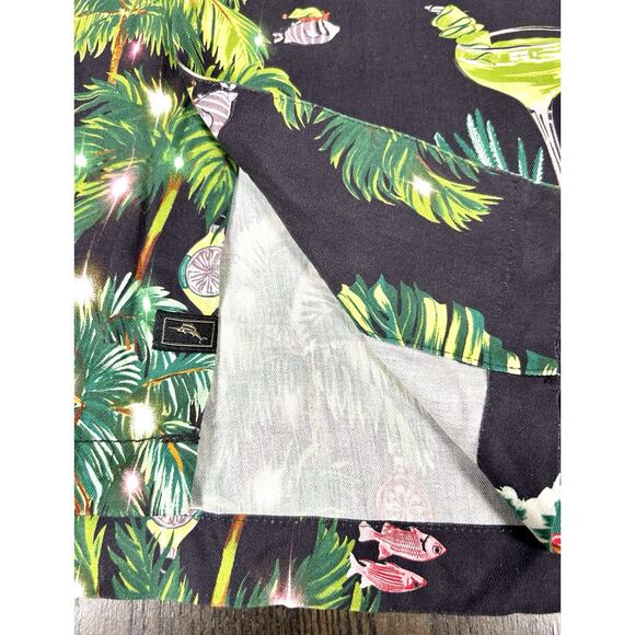 Tommy Bahama Shirt Men's 2XL Hawaiian Santa Print AOP Surfer Silk Camp Holiday - Picture 12 of 15